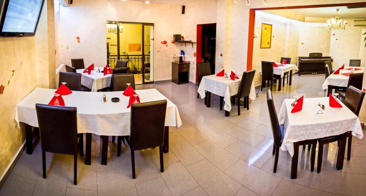 Отель Hotel EOS Бухарест-27