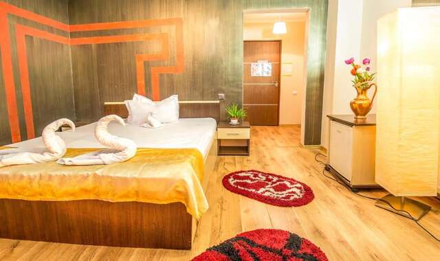 Отель Hotel EOS Бухарест-10